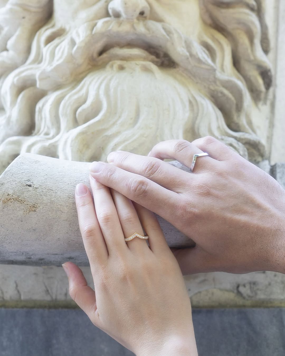 anillo de compromiso de lujo